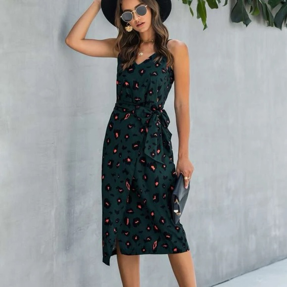 Green Tie Waist Dress - Picture 1 of 3